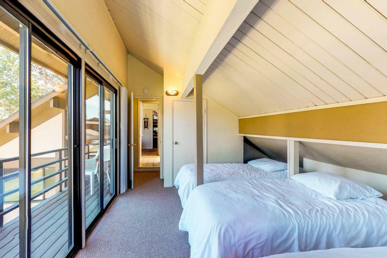 Waterfront Apres' Ski Cabin Villa เซาท์เลคทาโฮ ภายนอก รูปภาพ